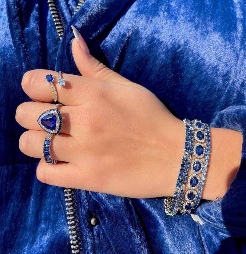 Spotlight on Sapphire: Everything You Need to Know About This Unique Stone